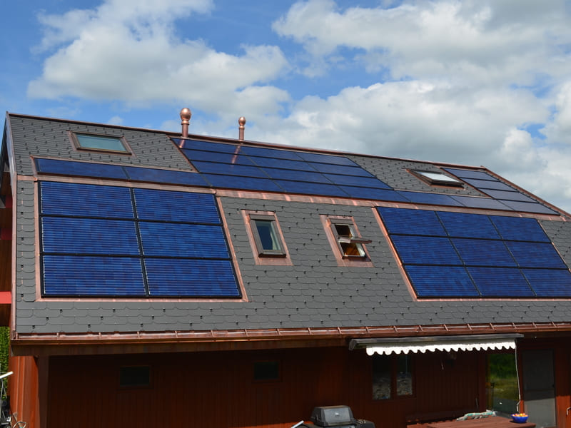 Installation de panneaux solaires